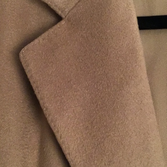 Rare Canali 90% wool 10% cashmere overcoat made in Italy. Camel color. Size 50R - Picture 12 of 12